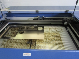 Laser cutting of the material plastic